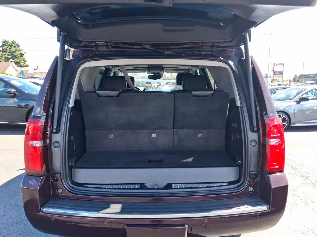 Chevrolet Tahoe photo 10