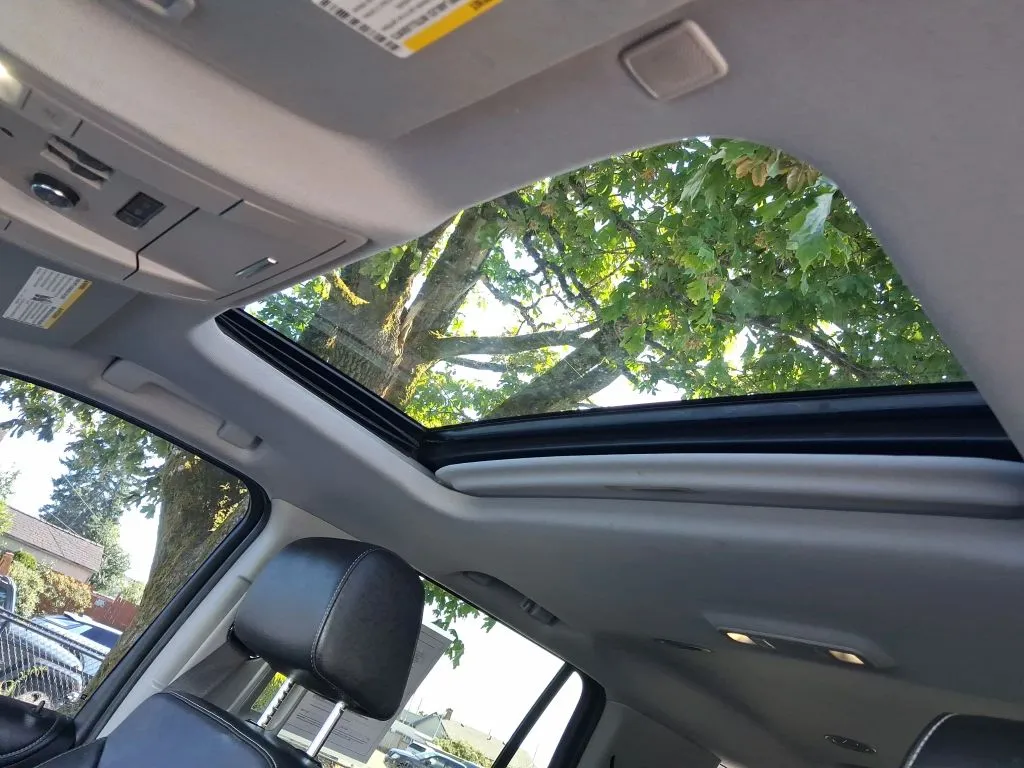Chevrolet Tahoe photo 18