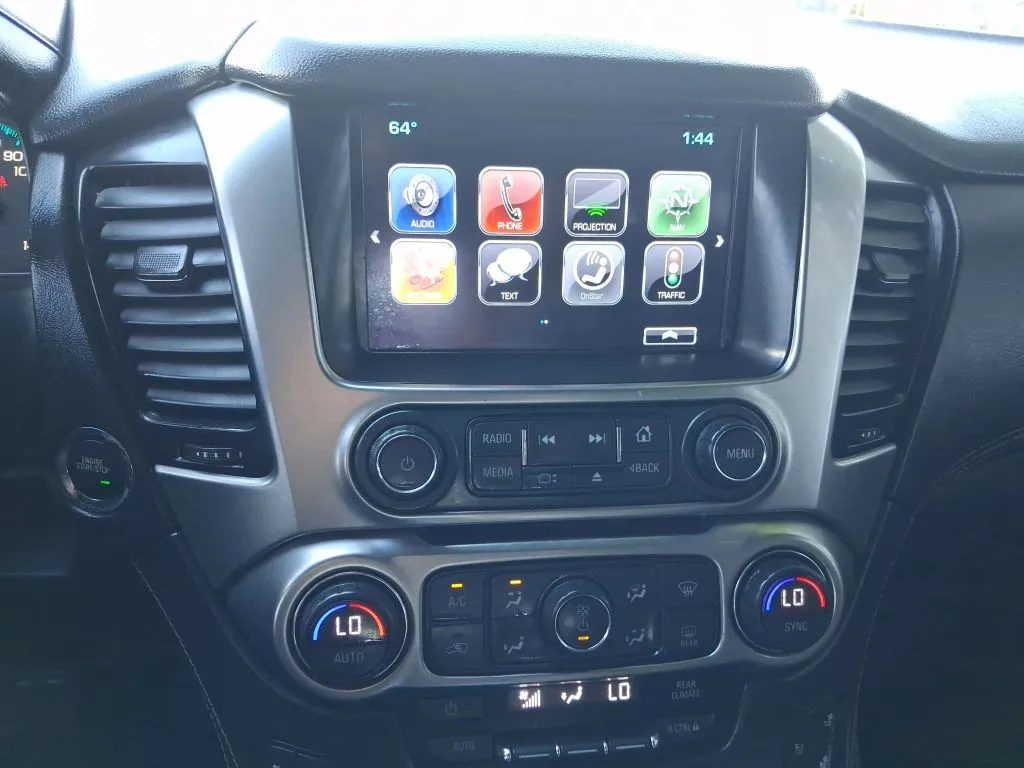 Chevrolet Tahoe photo 14