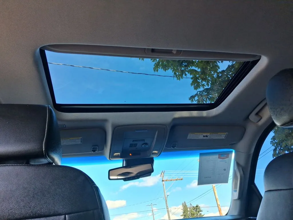 Chevrolet Tahoe photo 23