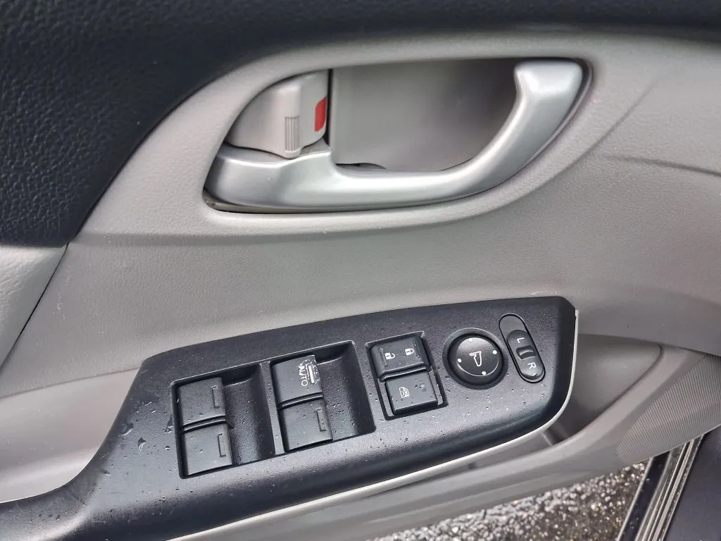 Honda Civic photo 15