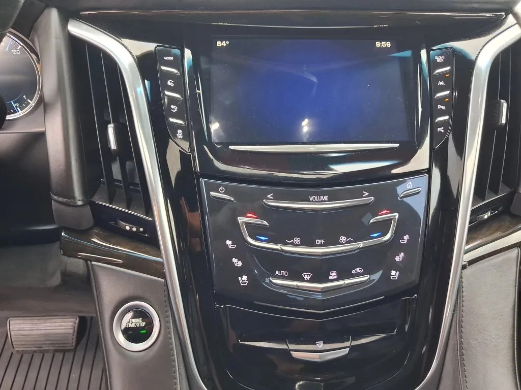 Cadillac Escalade photo 28