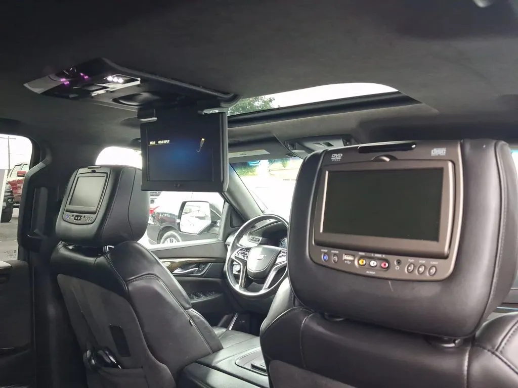 Cadillac Escalade photo 16