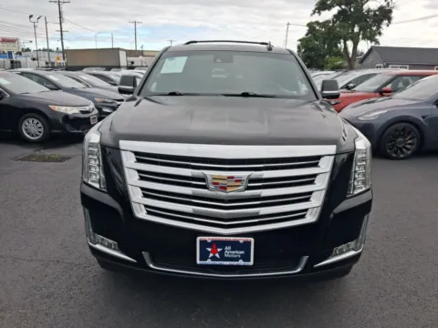 More photos of 2017 Cadillac Escalade Platinum Sport Utility 4D at All American Motors, WA