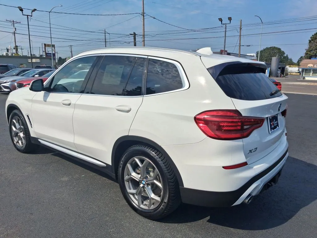 BMW X3 photo 7