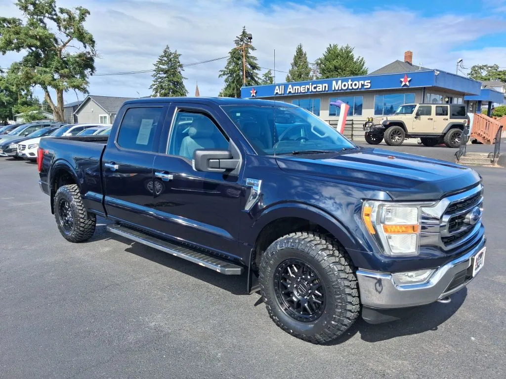 Blue 2021 Ford F-150 SuperCrew Cab XLT Pickup 4D 5 1/2 ft for sale in Tacoma, WA