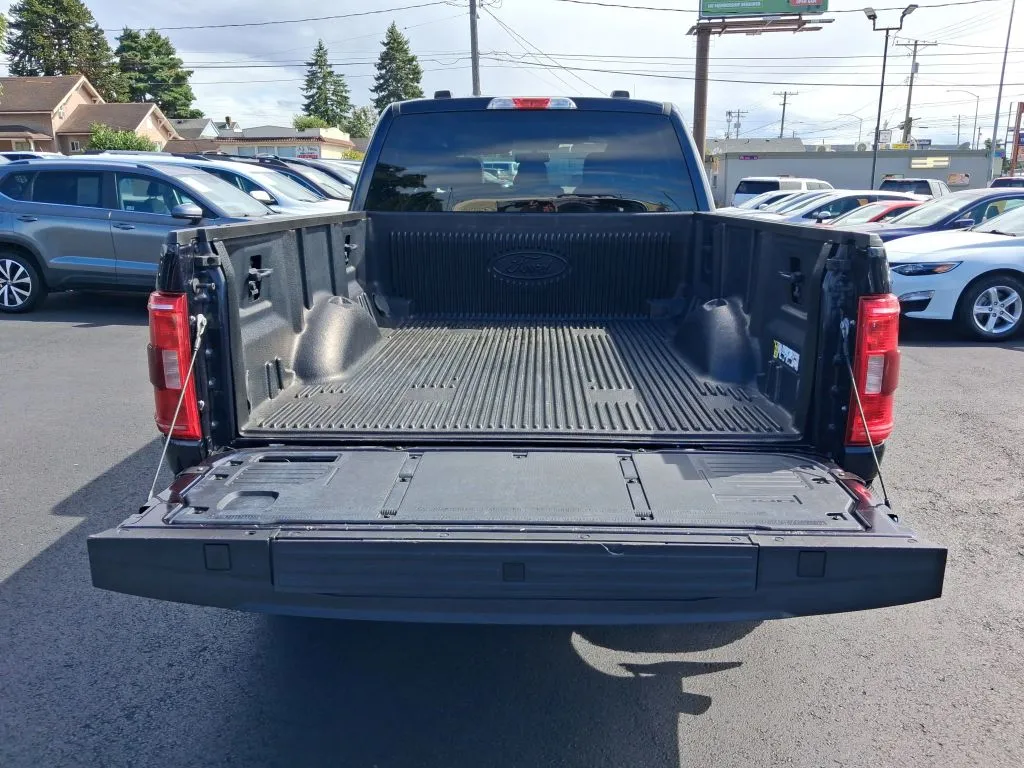 Ford F-150 photo 7