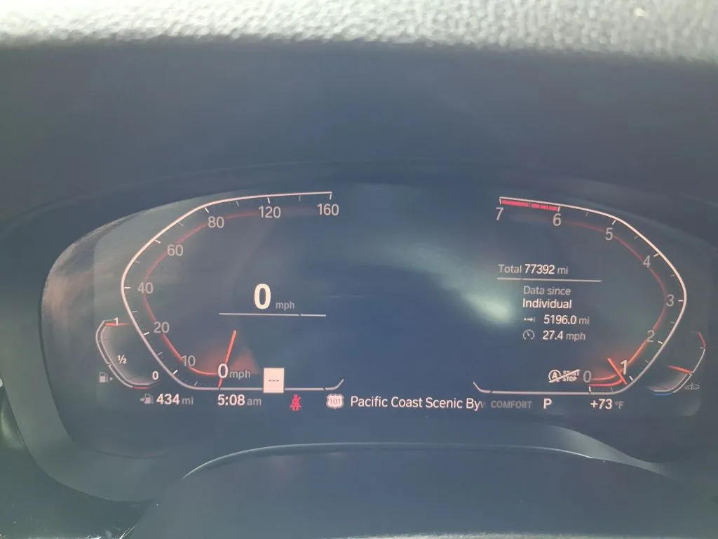 BMW 5 Series photo 9
