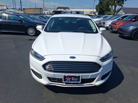 More photos of 2016 Ford Fusion SE Sedan 4D at All American Motors, WA