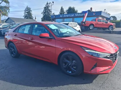 Red 2022 Hyundai Elantra SEL Sedan 4D for sale in Tacoma, WA