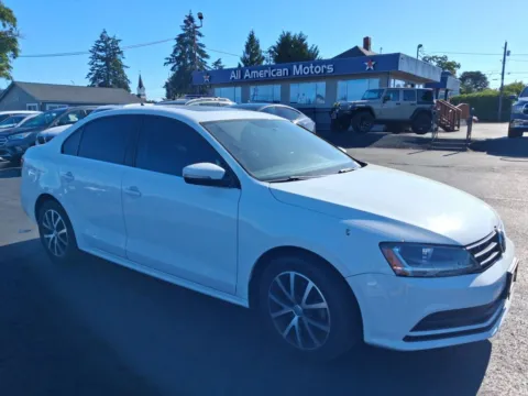 White 2018 Volkswagen Jetta 1.4T SE Sedan 4D for sale in Tacoma, WA