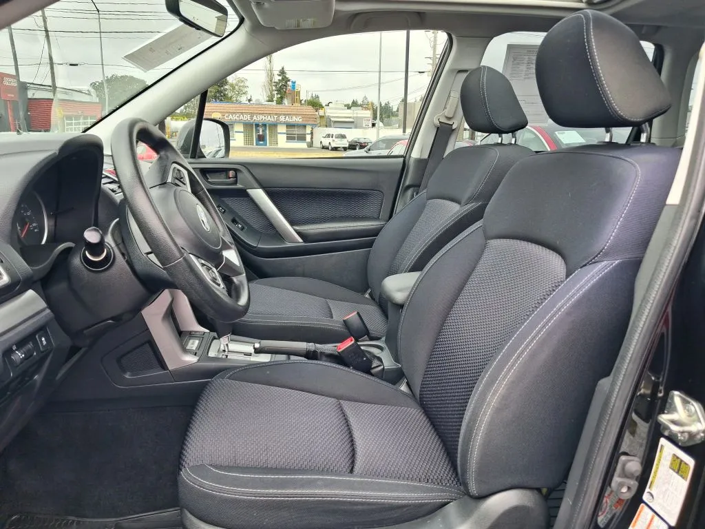 Subaru Forester photo 18