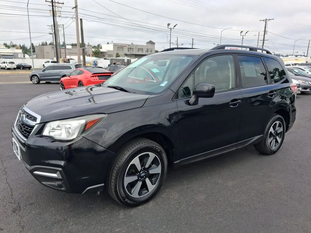Subaru Forester photo 3