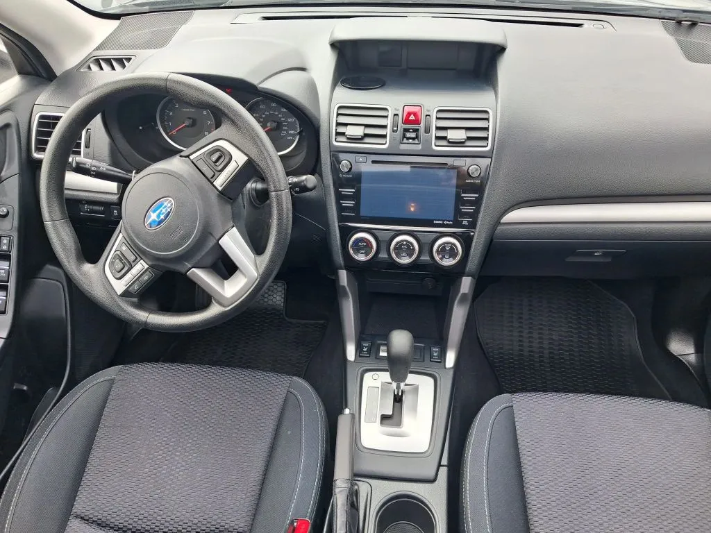 Subaru Forester photo 13