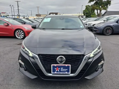 Photos of 2019 Nissan Altima 2.5 SV Sedan 4D for sale in Tacoma, WA at All American Motors