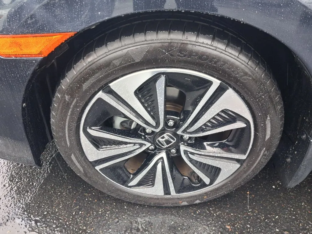 Honda Civic photo 26
