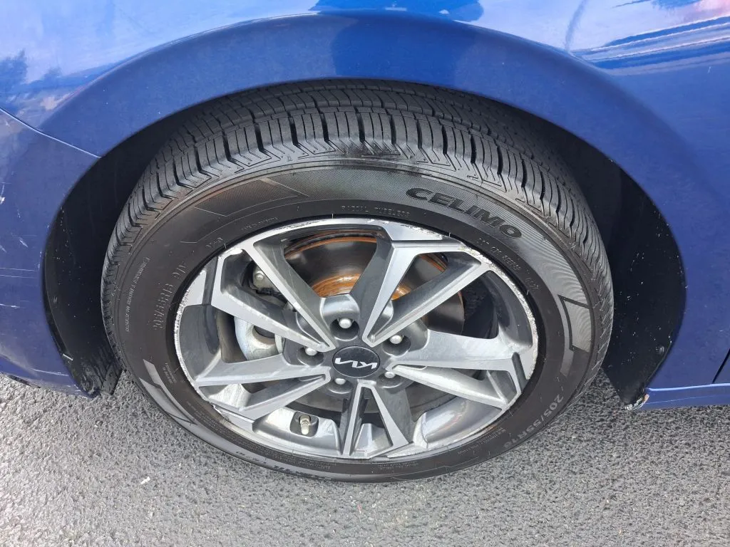 Kia Forte photo 11