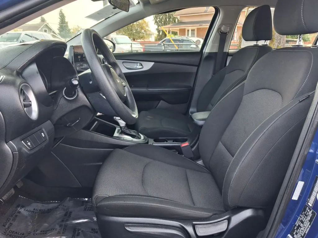 Kia Forte photo 19