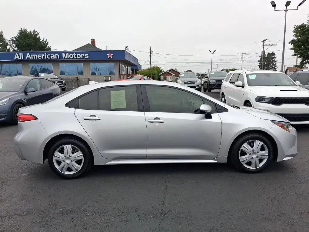 Toyota Corolla photo 8