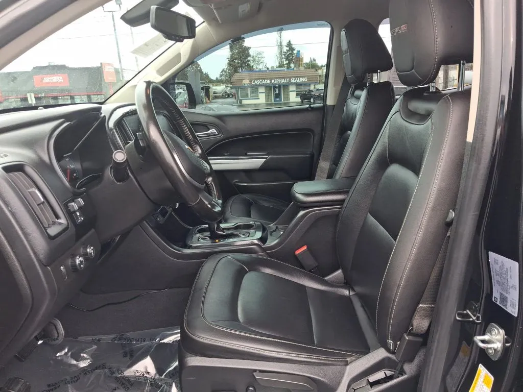 Chevrolet Colorado photo 16
