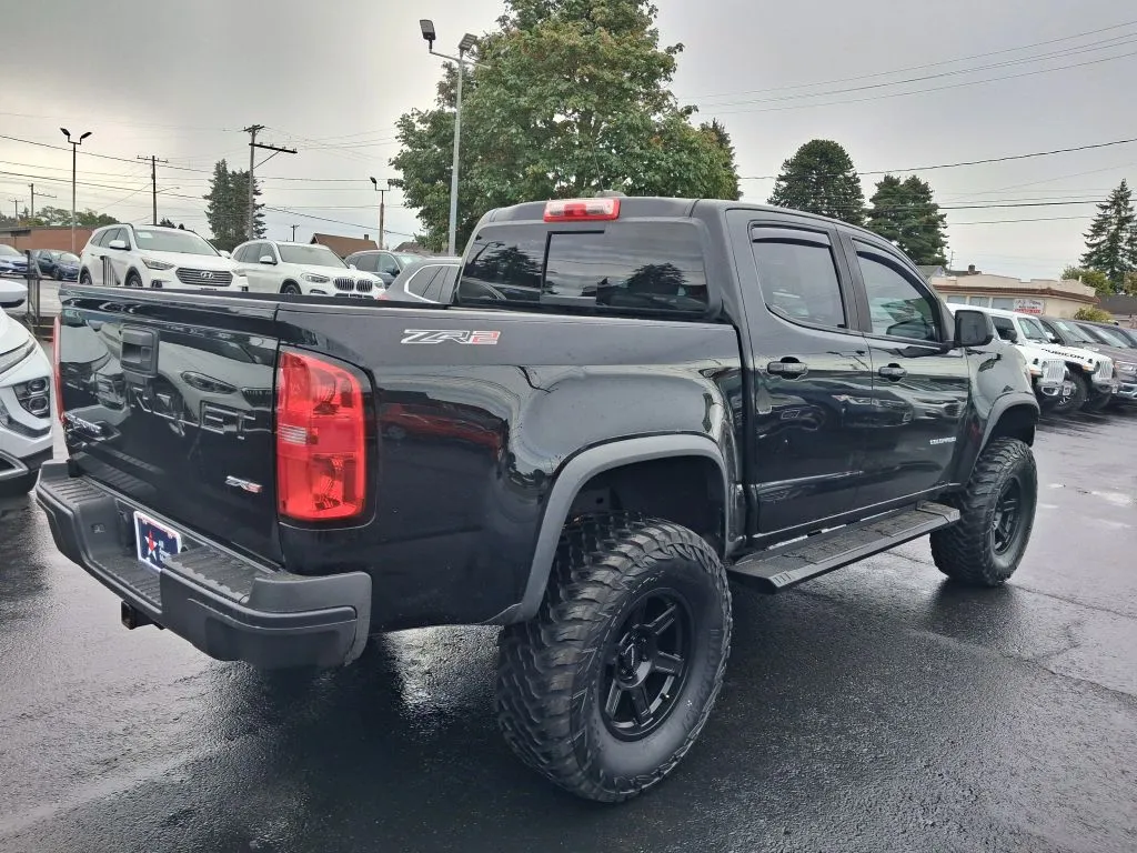 Chevrolet Colorado photo 11