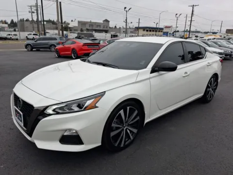 Another view of 2022 Nissan Altima 2.5 SR Sedan 4D for sale in Tacoma, WA at All American Motors