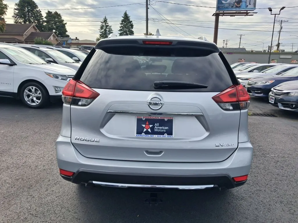 Nissan Rogue photo 7
