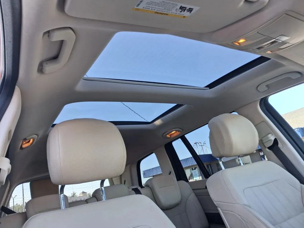 Mercedes-Benz GLS photo 31