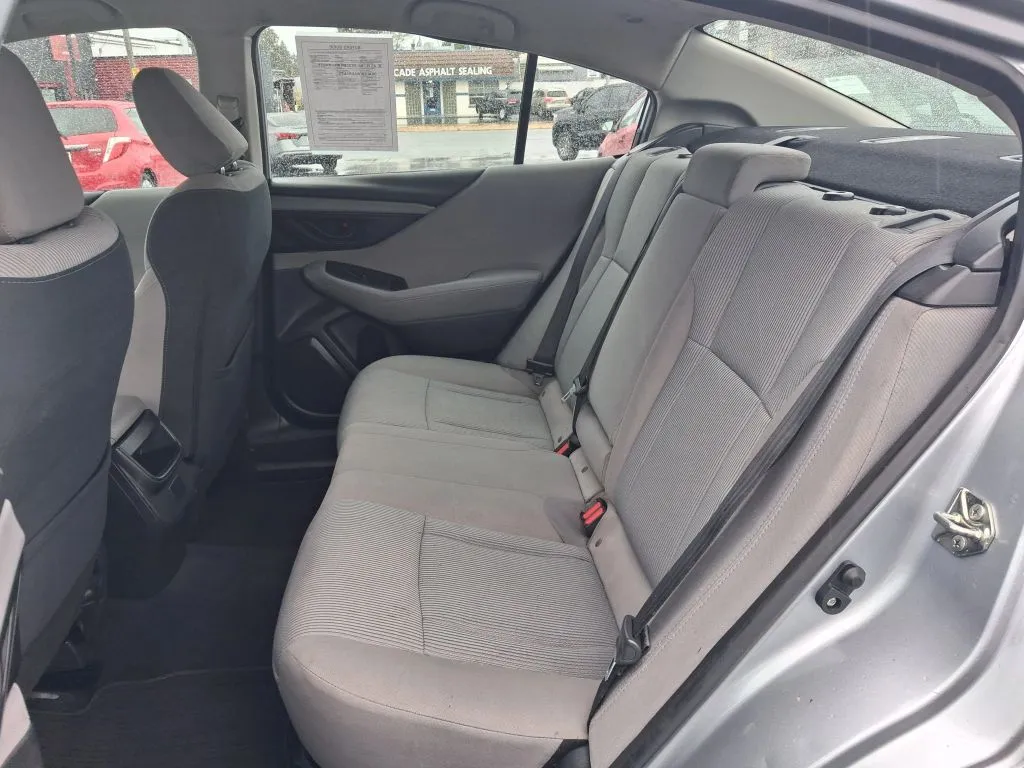 Subaru Legacy photo 14