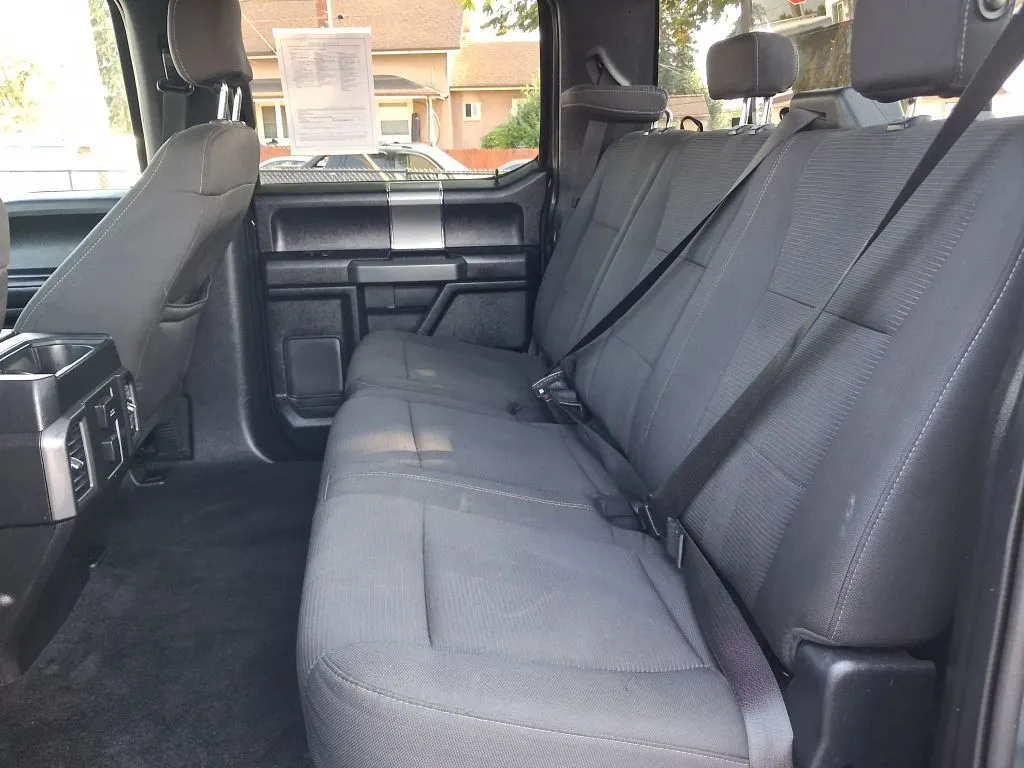 Ford F-150 photo 19