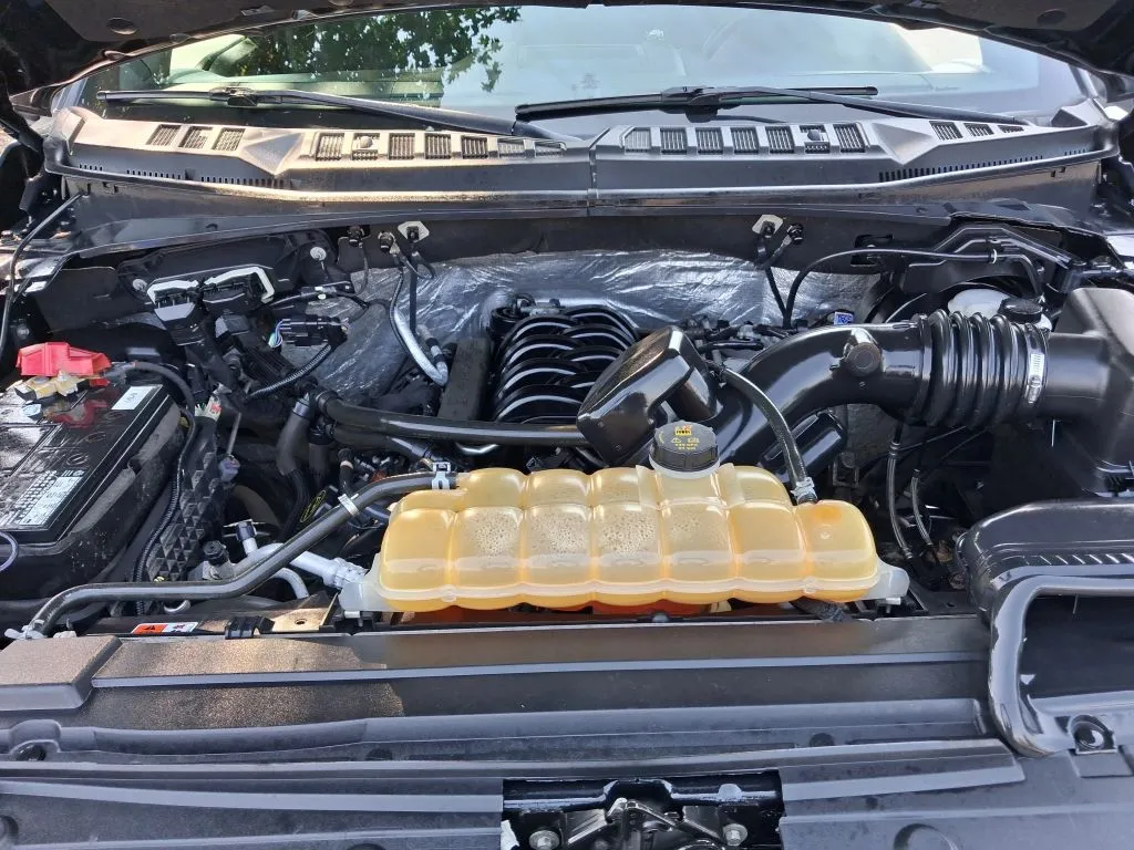 Ford F-150 photo 26