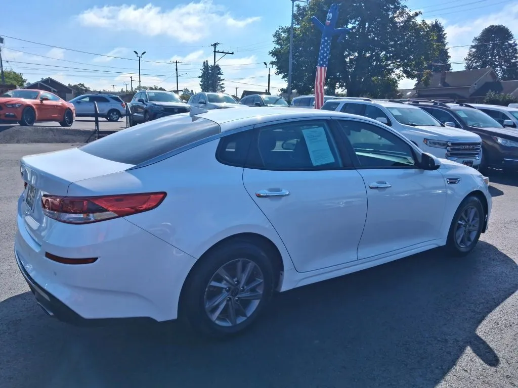 Kia Optima photo 7