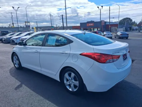 More photos of 2013 Hyundai Elantra GLS Sedan 4D at All American Motors, WA