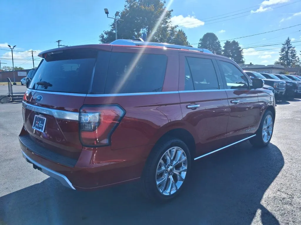 Ford Expedition photo 7