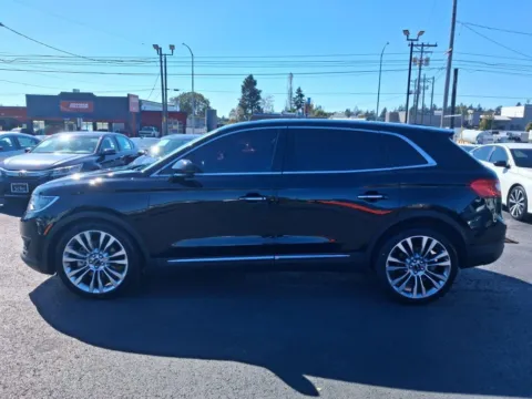 More photos of 2016 Lincoln MKX Reserve Sport Utility 4D at All American Motors, WA