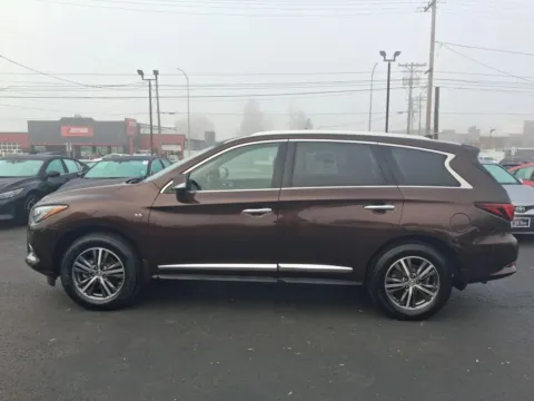More photos of 2019 INFINITI QX60 LUXE Sport Utility 4D at All American Motors, WA