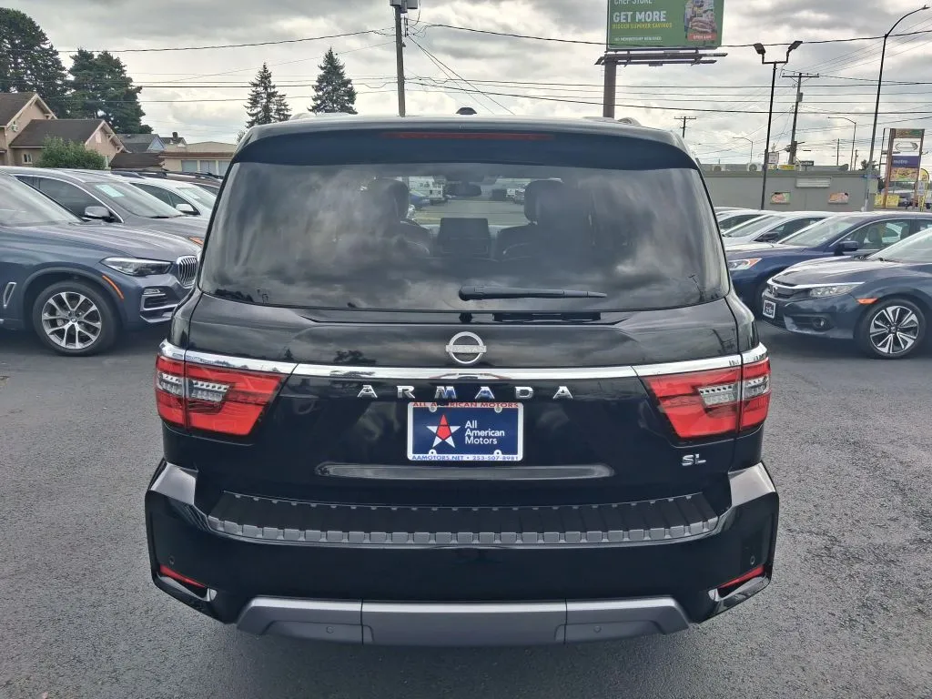 Nissan Armada photo 6