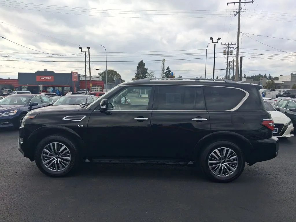 Nissan Armada photo 4