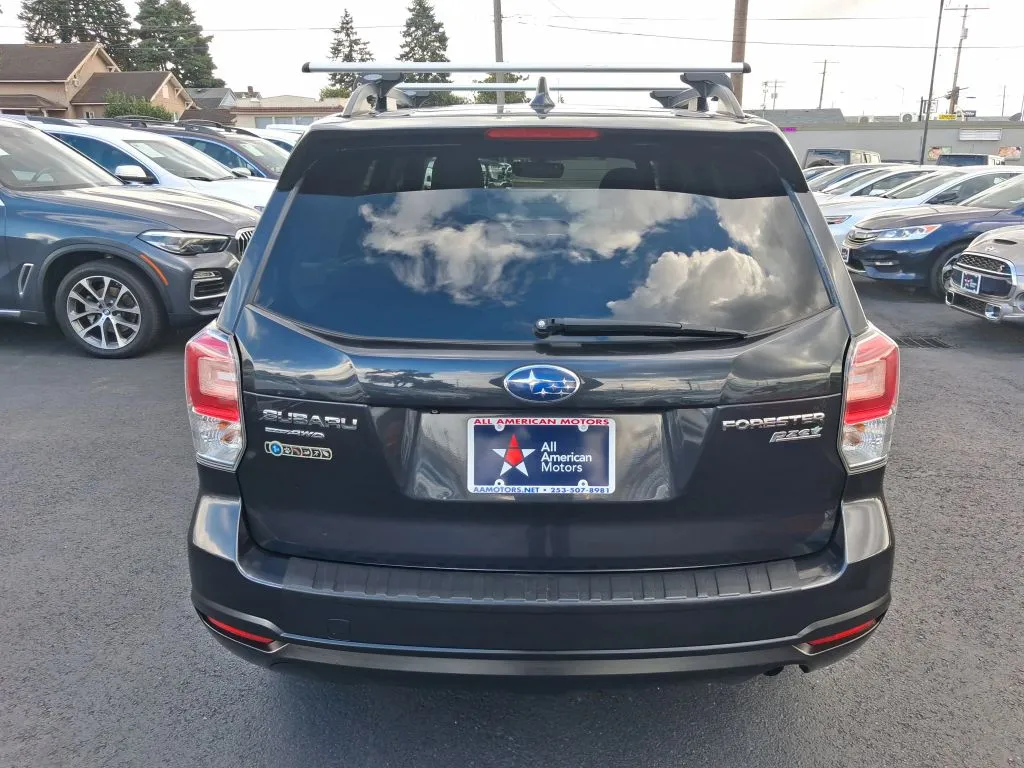 Subaru Forester photo 6