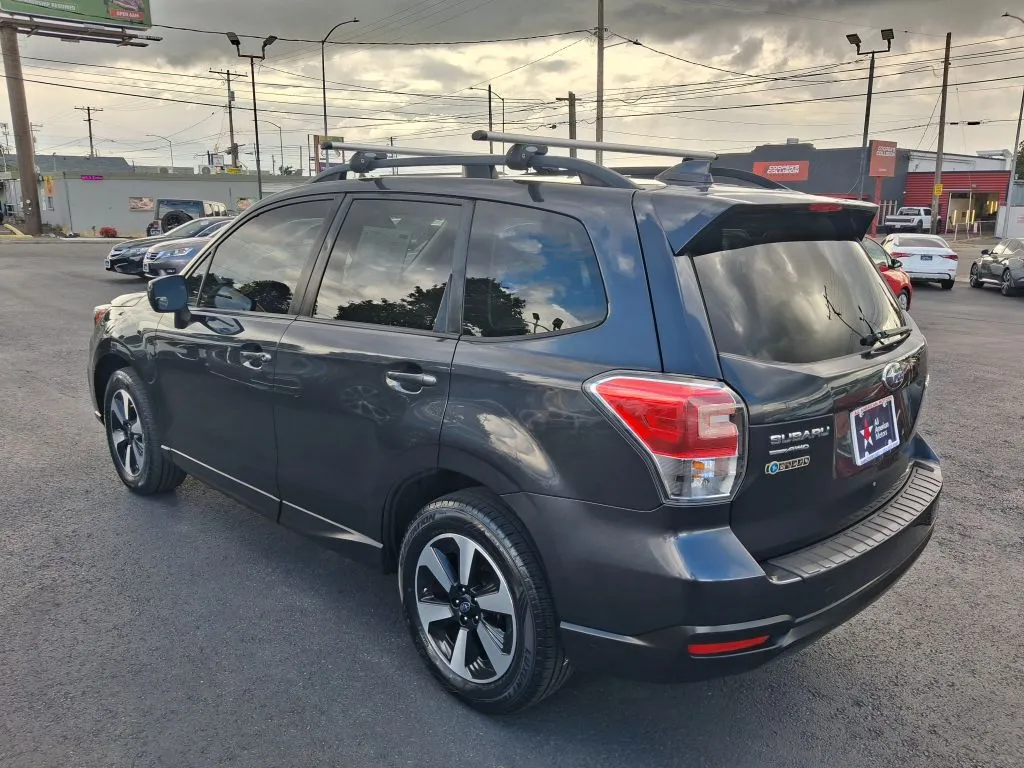 Subaru Forester photo 7