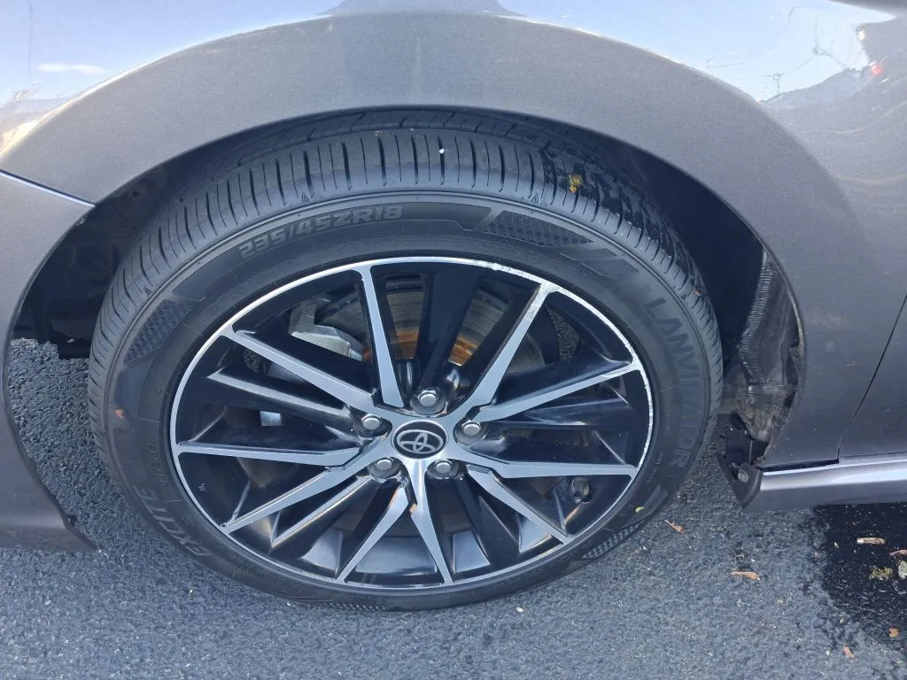 Toyota Camry photo 22