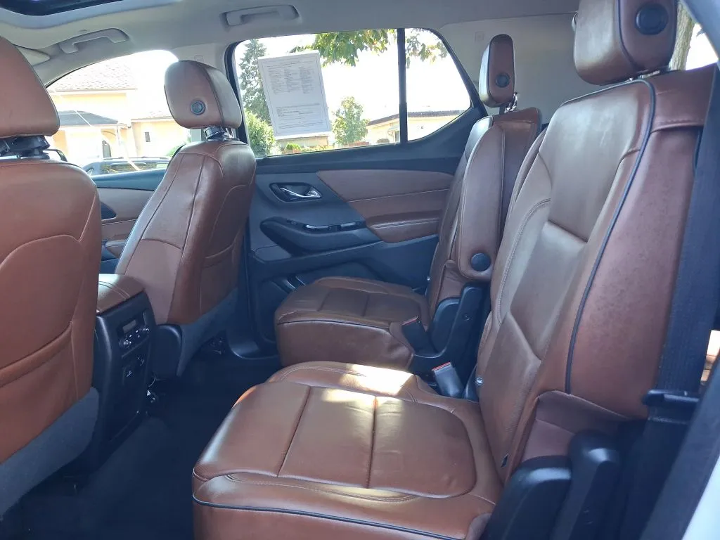 Chevrolet Traverse photo 22