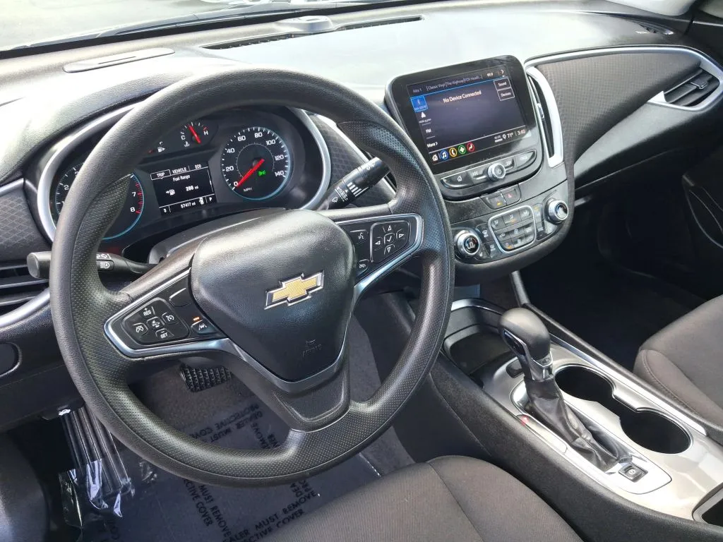 Chevrolet Malibu photo 18