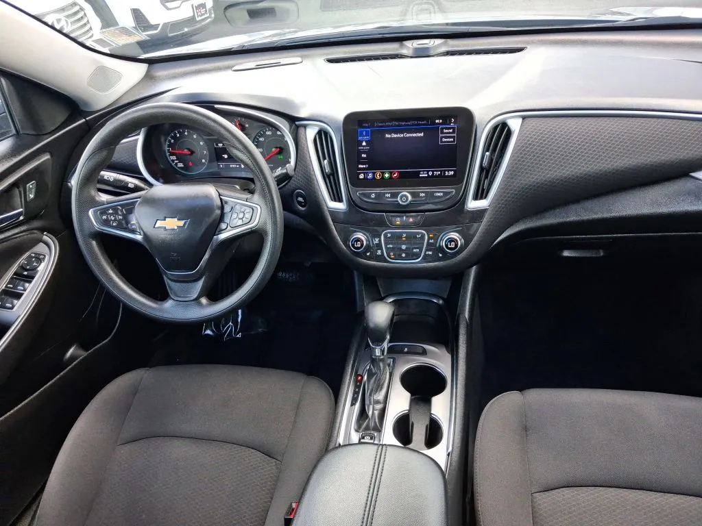 Chevrolet Malibu photo 12