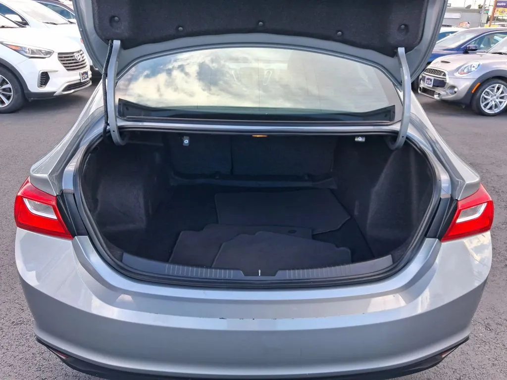 Chevrolet Malibu photo 13
