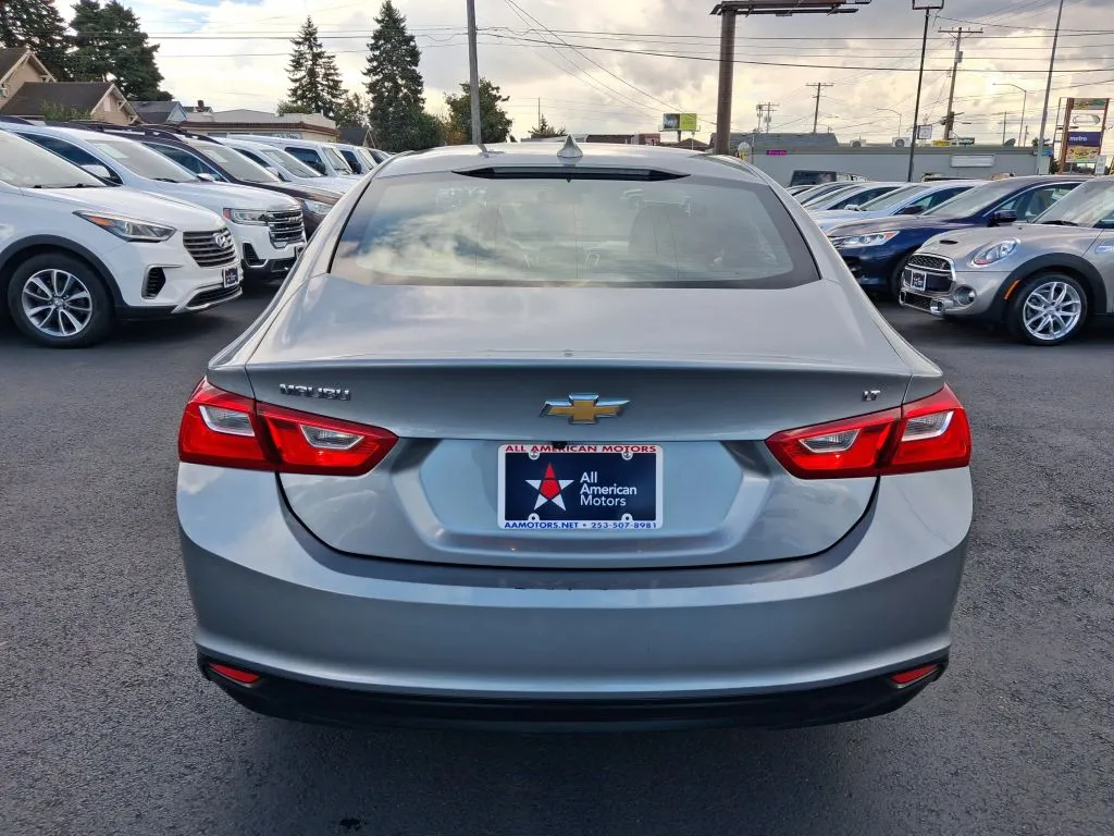 Chevrolet Malibu photo 6