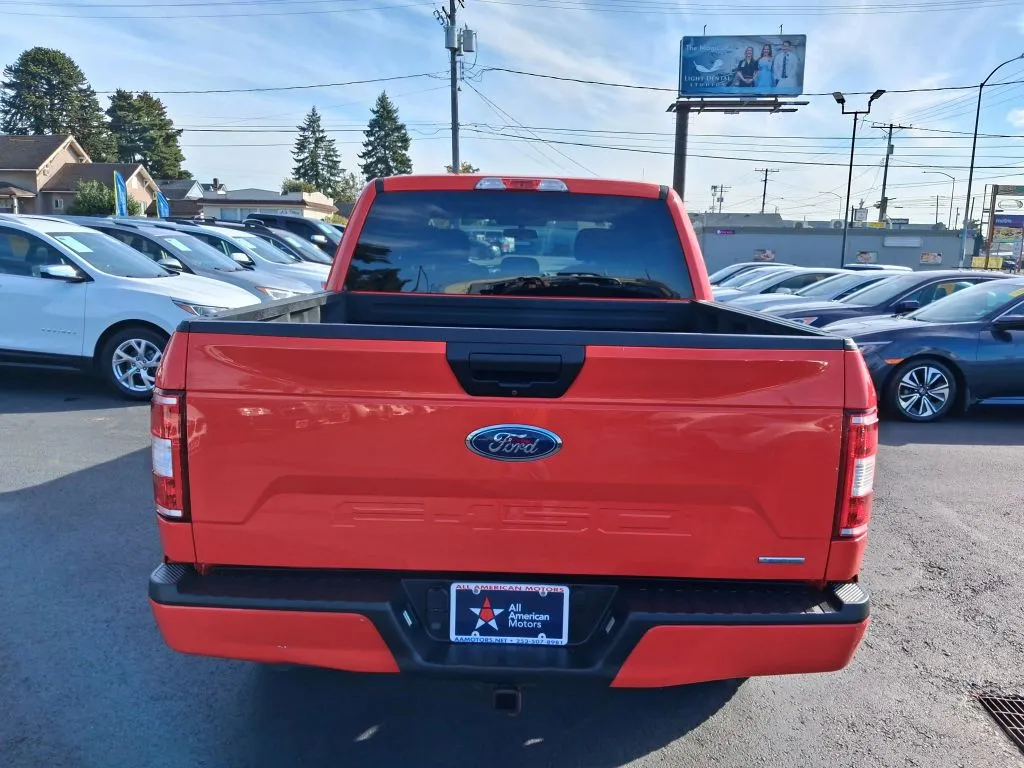 Ford F-150 photo 9