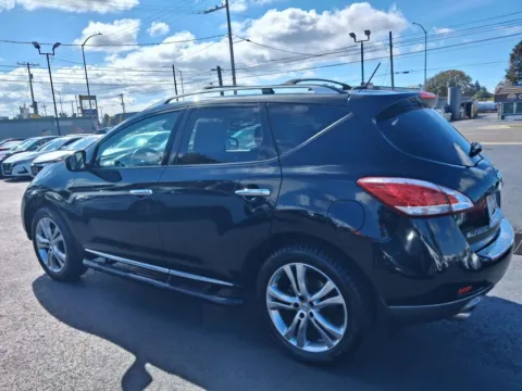 More photos of 2011 Nissan Murano LE Sport Utility 4D at All American Motors, WA