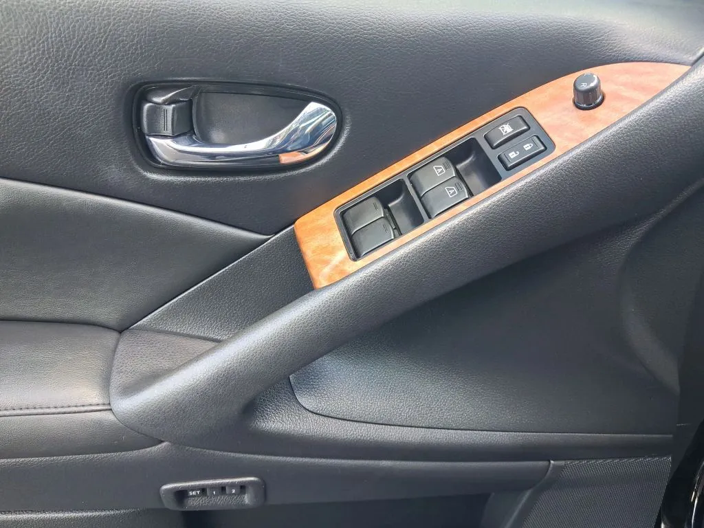 Nissan Murano photo 16