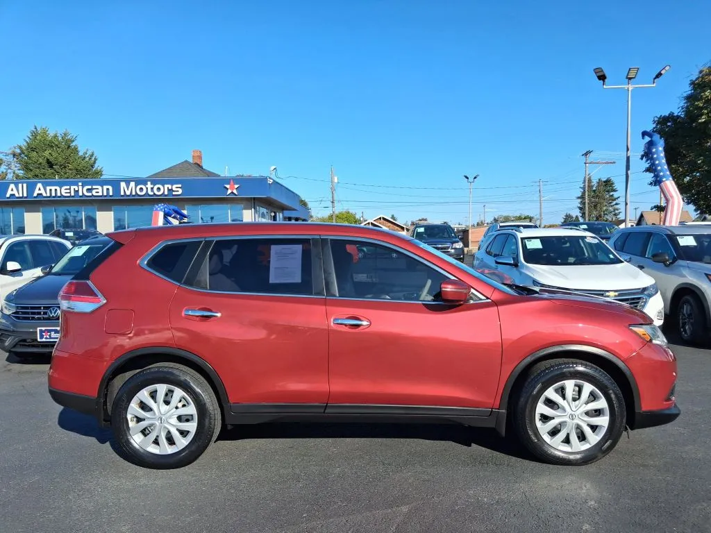 Nissan Rogue photo 9